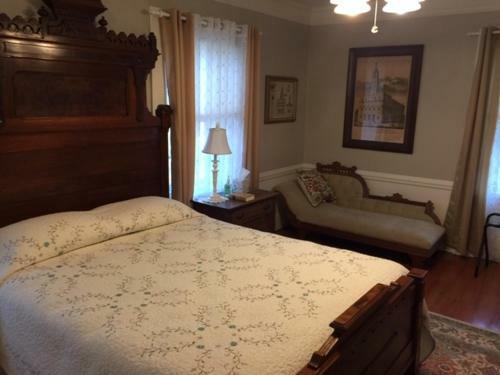 Bed & Breakfast Willard Richards Inn