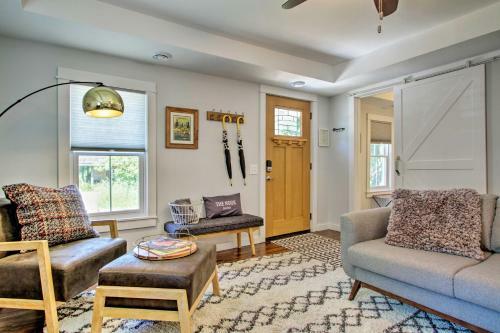 Updated Galena Home With Spacious And Pet-friendly Yard