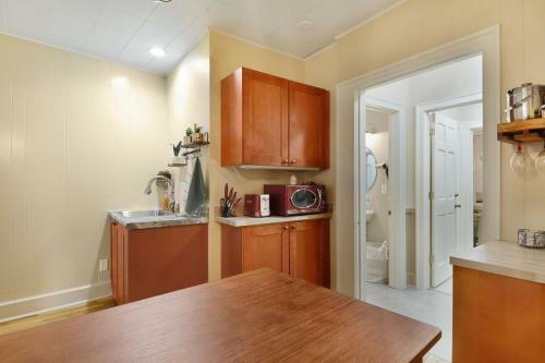 Downtown Galena Spacious Apartment Apts