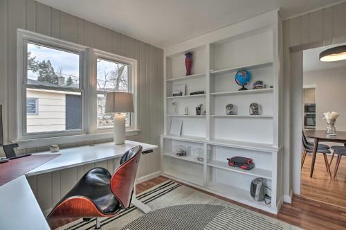 Home With Office And Yard 25 Mi To Dtwn Chicago!