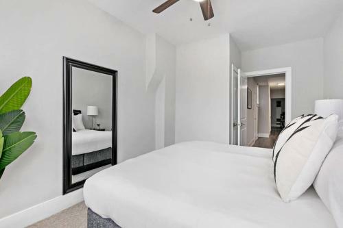 Apartamento 3br On Bustling Street,easy Walk To Shops & Dining