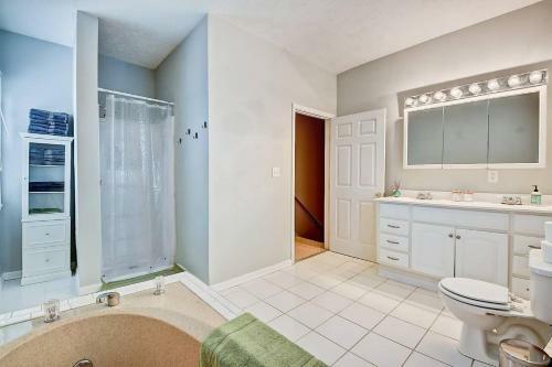 Bed & Breakfast Beautiful 3br House With W/d!