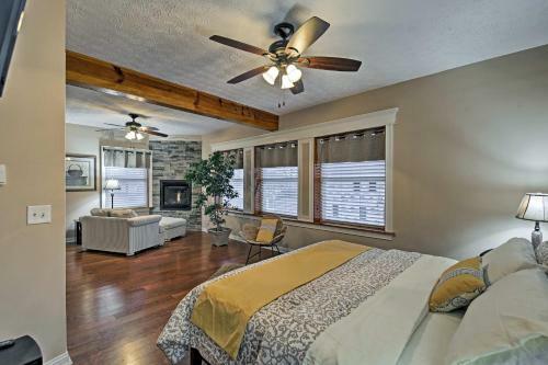 Spacious Indy Home 3 Miles From Downtown!