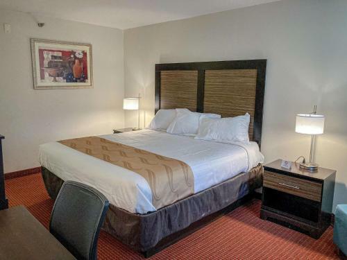Hotel Motel 6 Elkhart