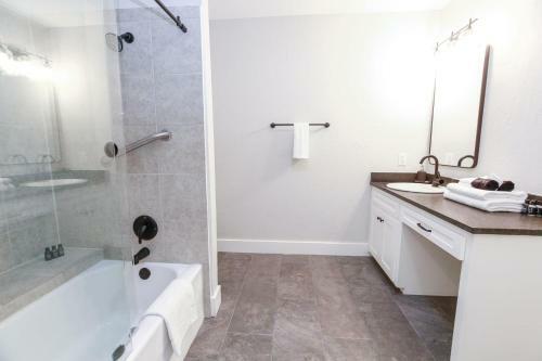 Luxury Spanish Style Home Walking Steps To Hsb Resort