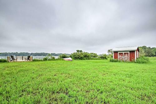 Cozy Amish Country Cabin On Shipshewana Lake!