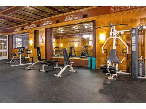 Apartamento 2br 2ba In The Block Cozysuites!