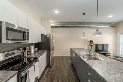 Kasa Des Moines Downtown Apartments