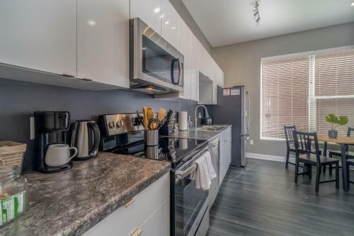 Kasa Des Moines Downtown Apartments