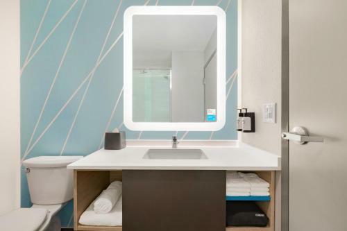 Avid Hotels - Cedar Rapids South, An Ihg Hotel