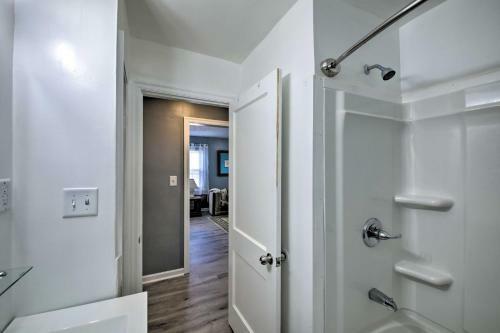 Indianapolis Area Home, Next To The Speedway!
