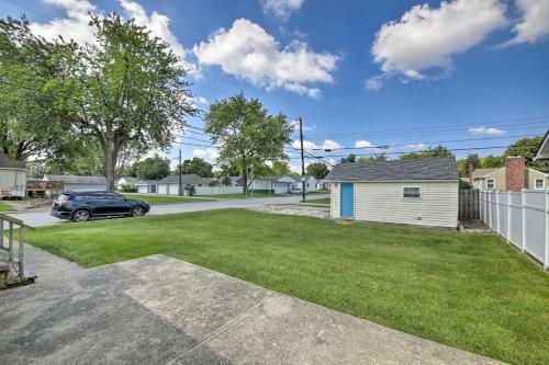 Indianapolis Area Home, Next To The Speedway!