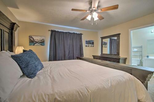 Spacious Home With Deck, Walk To Peter Pan Park