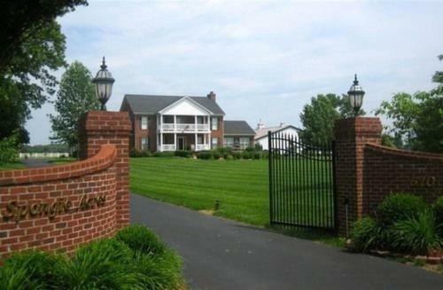 Spongie Acres Bed And Breakfast