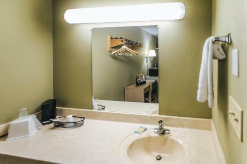 Hotel Knights Inn Berea
