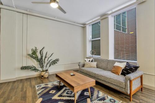 Apartamento Relaxing Old Town Loft + Pool + Gym
