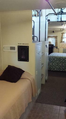 The Evergreen Motel