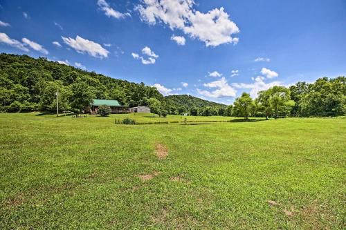 Secluded Retreat Bbq, Lawn Games, And Fire Pit