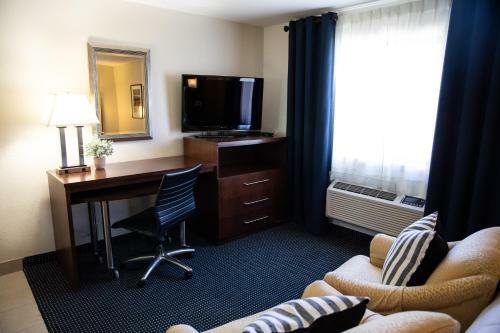 Hotel Hatfield Inn