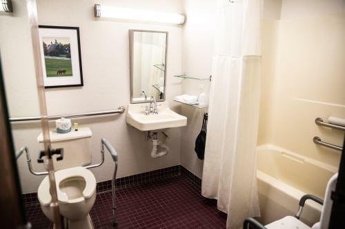 Hotel Hatfield Inn