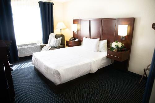 Hotel Hatfield Inn