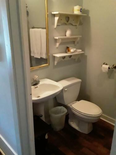 Hall Place B&B