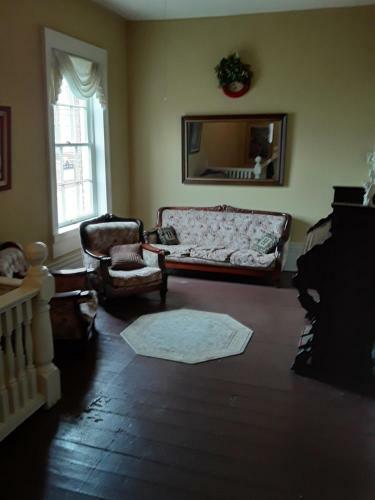 Hall Place B&B