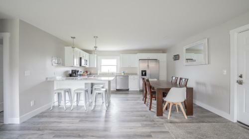 Park Place With Space, 10 Minutes To Ark