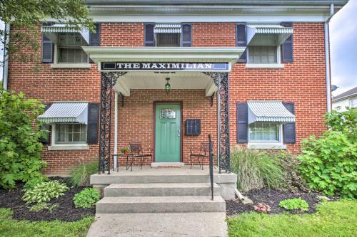 Retro Apartment With Dry Bar About 2 Miles To Dtwn!
