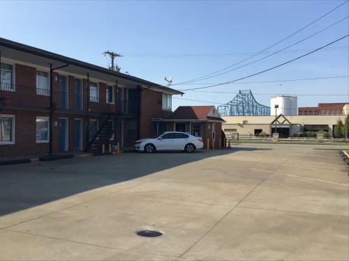 Budget Inn Hotel