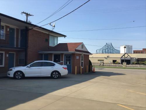Budget Inn Hotel