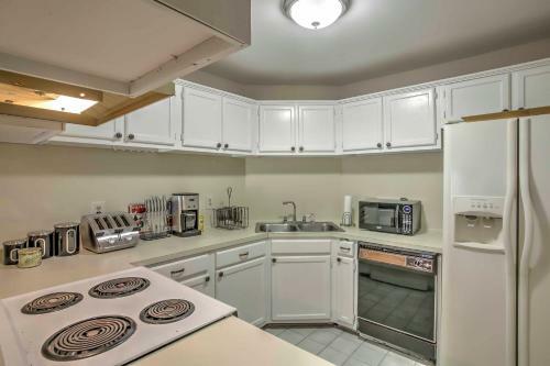 Baton Rouge Townhome With Pool Access - Mins To Lsu