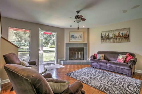 Baton Rouge Townhome With Pool Access - Mins To Lsu