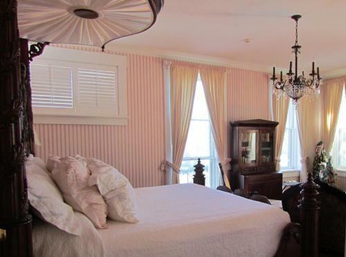 Bed & Breakfast Steel Magnolia House