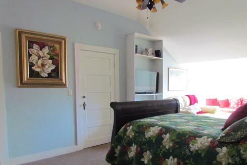 Bed & Breakfast Steel Magnolia House