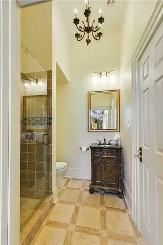 Apartamento French Quarter 3 Bedroom Condos