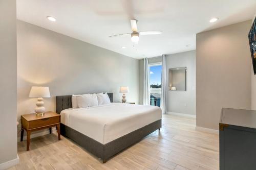 Spacious & Luxury Townhouse With Amenities