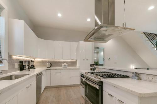 4br Townhouse In Bienville Villas