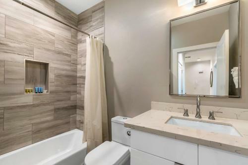 4br Townhouse In Bienville Villas