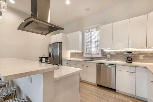 New Construction Luxury Villas