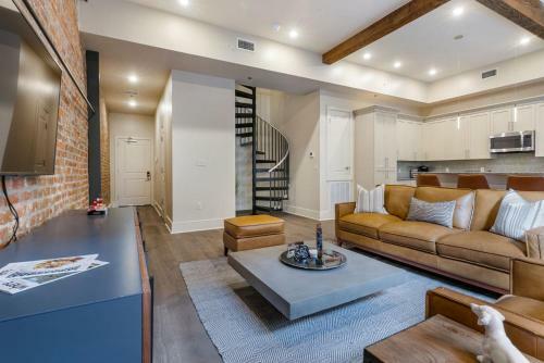 Apartamento New Orleans Luxury Rentals The St John