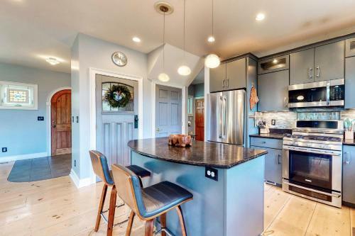 Stone Creek Retreat