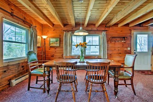 Spacious Freeport Home With 2 Decks And Water View!