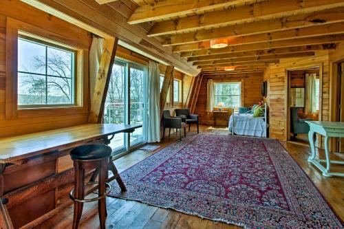 Spacious Freeport Home With 2 Decks And Water View!