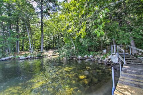Casco Cabin On Thompson Lake With Fire Pit And Deck