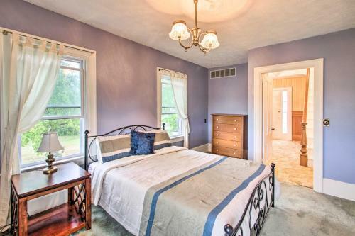 Classic Cape-style Home On 550 Acre Vineyard!
