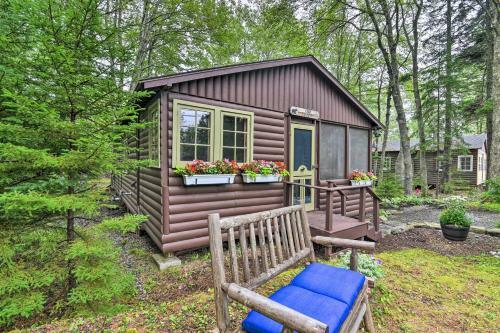 Sprucewold Boothbay Harbor Cottage With Deck