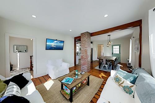 Exceptional Vacation Home In Boothbay Harbor Home