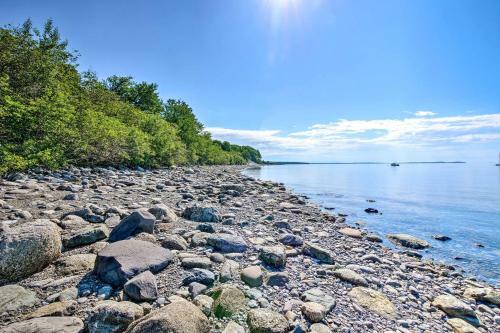 Ocean View Lamoine Home Near Acadia National Park!