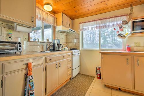 Naples Cottage With Sebago Cove Views And Dock Access!